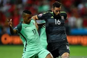 Στο "μικροσκόπιο" ο JOE LEDLEY/φώτο