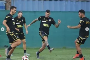 (UPD/ΦΩΤΟΣ) Κυριακή στον ΑΡΧΑΓΓΕΛΟ