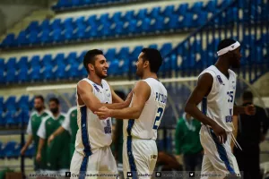 Ξεκινάει με τους Κύπριους, ακολουθούν οι ξένοι