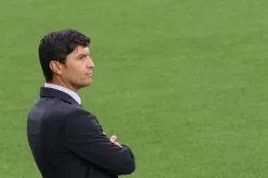 ΝΕΟ/Εμάνουελ