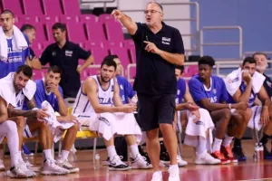 Επίσημη πρεμιέρα στα φιλικά με Ουγγαρία για την Εθνική