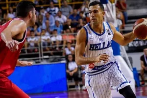 Σλούκας: Η φωτογραφία από την ώρα της φυσικοθεραπείας