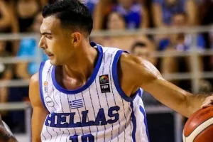 Έτοιμος για το Μαυροβούνιο ο Σλούκας