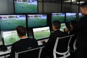 Συνεχίζεται στο «Βικελίδης» το VAR