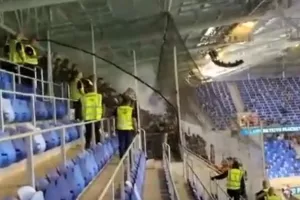 Ξύλο και δακρυγόνα στο πέταλο των ΠΑΟΚτσήδων (βίντεο)