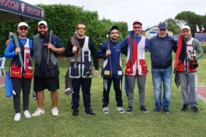 Στον πόντο εκτός ο Νιχάτ, στον πόντο και η εθνική