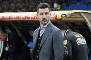 Διακαής πόθος ο Ουζουνίδης