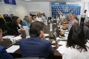 Super League 1: Μόνο η ΑΕΛ διαφώνησε για το καθεστώς των γηπέδων