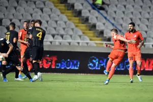 #Monoapoel