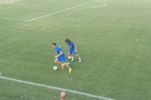 ΑΤΟΜΙΚΟ πριν την σέντρα 