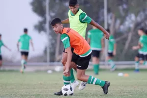 (ΦΩΤΟΣ) Η προετοιμασία της Ομόνοιας U15 & U16