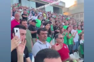 H Ομόνοια ΑΠΟΘΕΩΝΕΙ τον κόσμο της/"Μόνο εσείς!" (φώτος)