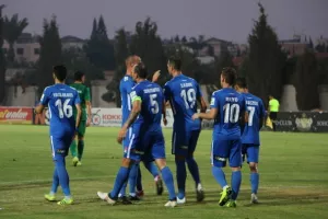 ΚΛΙΚΣ από το φιλικό!