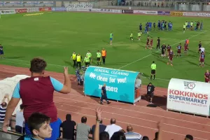 "ΚΟΚΚΙΝΟ ΠΑΝΙ" ο Τράττος