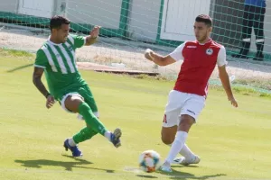 ΚΛΙΚΣ από το φιλικό