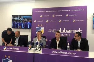 ΑΠΟΕΛ/"Η μεγαλύτερη συμφωνία στο Κυπριακό ποδόσφαιρο" (φώτος)