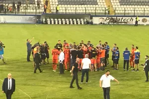 (ΦΩΤΟΣ/ΒΙΝΤΕΟ) Το σήκωσε ο Στάθης