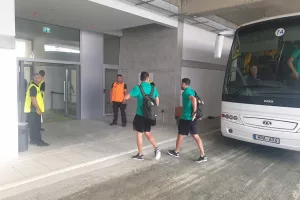 (ΒΙΝΤΕΟ/ΦΩΤΟΣ) Άφιξη αποστολής ΑΕΚ