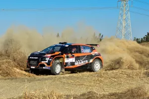 O Nasser Al - Attiyah πέτυχε τον ταχύτερο χρόνο στην κατατακτήρια διαδρομή 