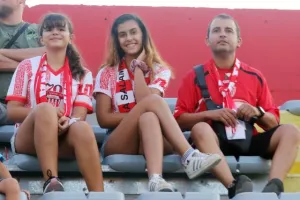 ΛΥΤΡΩΣΗ με σφραγίδα Μαριάνοβιτς! (φώτος)