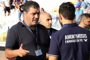 Ιδανική "επιστροφή" στο "Παπαδόπουλος" και εύκολο τρίποντο! (φώτος)
