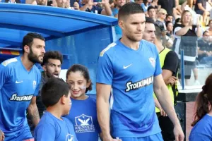 Ιδανική "επιστροφή" στο "Παπαδόπουλος" και εύκολο τρίποντο! (φώτος)
