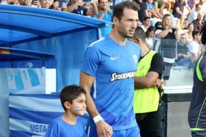 Ιδανική "επιστροφή" στο "Παπαδόπουλος" και εύκολο τρίποντο! (φώτος)