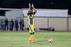 Ανατροπή στην ανατροπή και τρίποντο με ήρωα τον Μερκή! (φώτος)