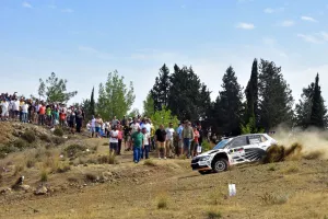 Συναρπαστικές στιγμές περιμένουν τους φίλους του μηχανοκίνητου αθλήματος (φώτος)