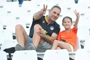 Τρία γκολ, τρεις σκόρερ και... άνετα το πρώτο τρίποντο! (φώτος)
