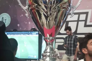 ΑΠΟΕΛ πρώτος σε Κύπρο και Ελλάδα!