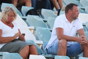 Αυλαία με πολλές φάσεις, δοκάρια αλλά χωρίς γκολ! (Φώτος)
