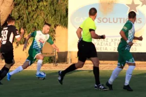 Αυλαία με πολλές φάσεις, δοκάρια αλλά χωρίς γκολ! (Φώτος)