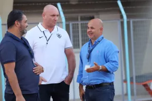 Τρία γκολ, χαμένο πέναλτι, ένταση και ΔΙΠΛΟ η "Κυρία" (φώτος)