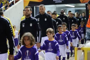 Πρεμιέρα με το... αριστερό/ Ήττα - ΣΟΚ για το ΑΠΟΕΛ (Φώτος)