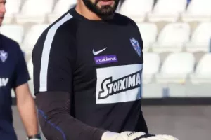 Ιδανική "επιστροφή" στο "Παπαδόπουλος" και εύκολο τρίποντο! (φώτος)