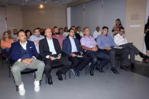 (ΦΩΤΟΣ) Απονομή διπλωμάτων σεμιναρίων αθλητικής διοίκησης