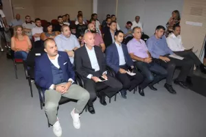 (ΦΩΤΟΣ) Απονομή διπλωμάτων σεμιναρίων αθλητικής διοίκησης