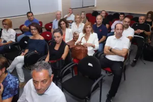 (ΦΩΤΟΣ) Απονομή διπλωμάτων σεμιναρίων αθλητικής διοίκησης