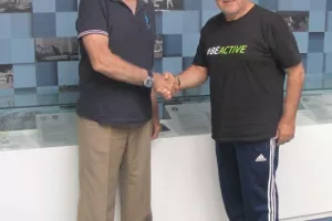 Ο Πρόεδρος ΚΟΑ συναντήθηκε με την Ομοσπονδία Χάντμπολ (φώτος)