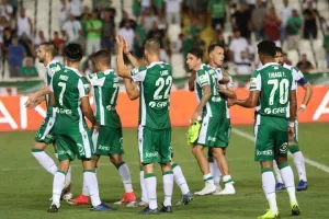 Ακόμα πιο σταθερή με ΑΕΚ 