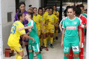 Πρεμιέρα με εξάρα για την Ομόνοια (Φωτορεπορτάζ)