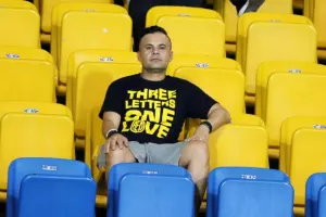 Με αυτογκόλ και κλάση Βοζίνια… ξελάσπωσε η ΑΕΛ!