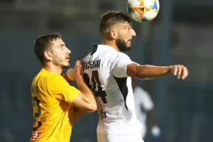 Με αυτογκόλ και κλάση Βοζίνια… ξελάσπωσε η ΑΕΛ!