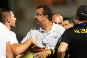 Με αυτογκόλ και κλάση Βοζίνια… ξελάσπωσε η ΑΕΛ!