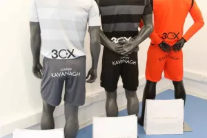 (ΦΩΤΟΣ) Συνεχίζουν ΑΠΟΕΛ και  LONDOU BROS