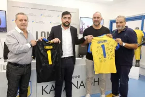 (ΦΩΤΟΣ) Συνεχίζουν ΑΠΟΕΛ και  LONDOU BROS