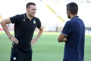 Τρία γκολ, τρεις σκόρερ και... άνετα το πρώτο τρίποντο! (φώτος)