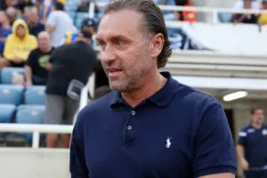 Τρία γκολ, τρεις σκόρερ και... άνετα το πρώτο τρίποντο! (φώτος)