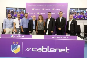 ΑΠΟΕΛ/"Η μεγαλύτερη συμφωνία στο Κυπριακό ποδόσφαιρο" (φώτος)